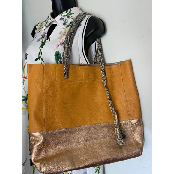 Rafe Women's Orange Gold Leather Handbag - Picture 7 of 14